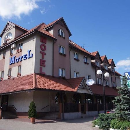 Motel Zacisze Łomża Buitenkant foto